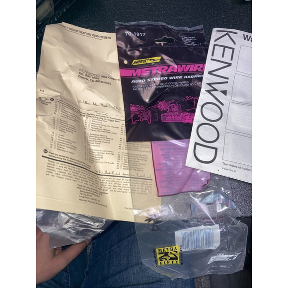 KENWOOD KDC-1011S CD RECEIVER *CLASSIC* With Box Untested - Picture 2 of 9